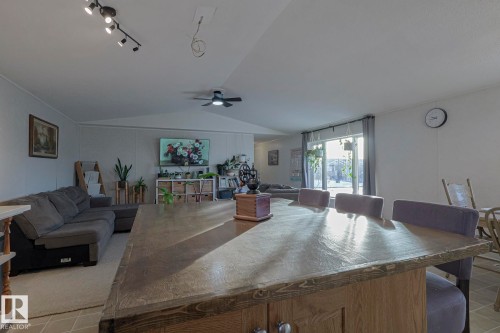 4000 Aspen Way, Leduc, AB - Indoor