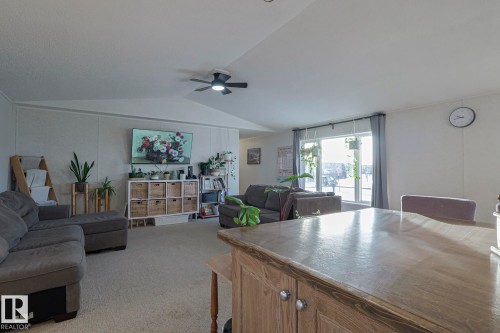 4000 Aspen Way, Leduc, AB - Indoor