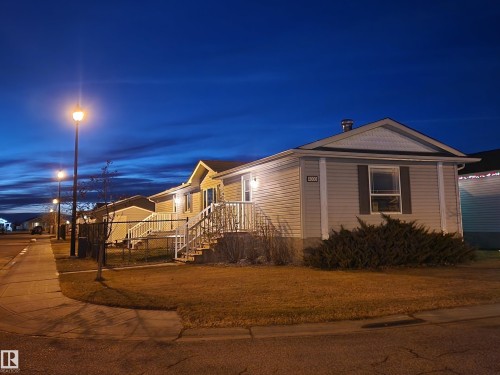 4000 Aspen Way, Leduc, AB - Outdoor