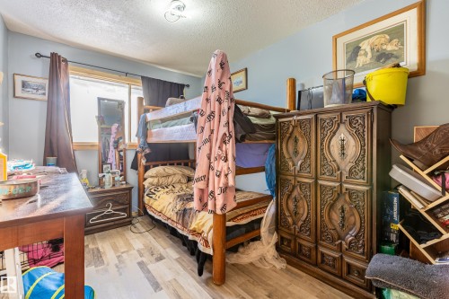 8 Fourth Street, Duffield, AB - Indoor Photo Showing Bedroom