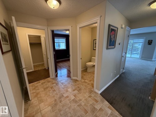 223 Ormsby Road East, Edmonton, AB - Indoor Photo Showing Other Room