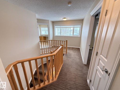 223 Ormsby Road East, Edmonton, AB - Indoor Photo Showing Other Room