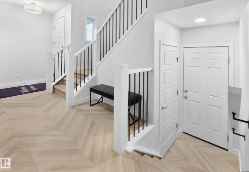 2126 Muckleplum Crescent, Edmonton, AB - Indoor Photo Showing Other Room