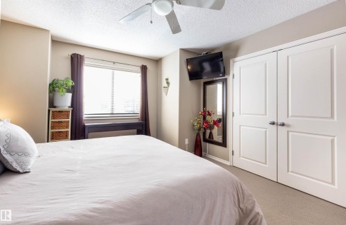 112 Kirpatrick Way, Leduc, AB - Indoor Photo Showing Bedroom