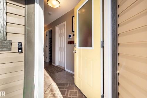 112 Kirpatrick Way, Leduc, AB - Indoor Photo Showing Other Room