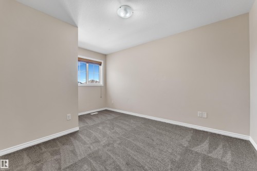 1739 61 Street, Edmonton, AB - Indoor Photo Showing Other Room