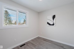 Unfurnished room with wood finished floors - 