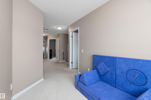 1105 Klarvatten Cove, Edmonton, AB - Indoor Photo Showing Other Room