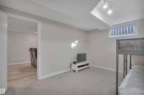 4805 48 Avenue, Wetaskiwin, AB - Indoor