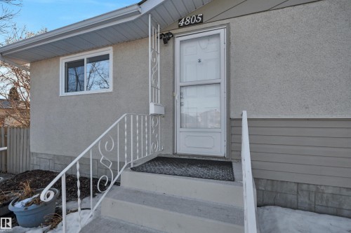 4805 48 Avenue, Wetaskiwin, AB - Outdoor With Exterior