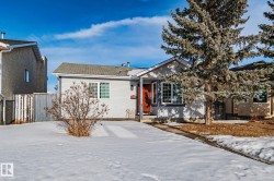 1187 LAKEWOOD Road N  Edmonton, AB T6K 4C6
