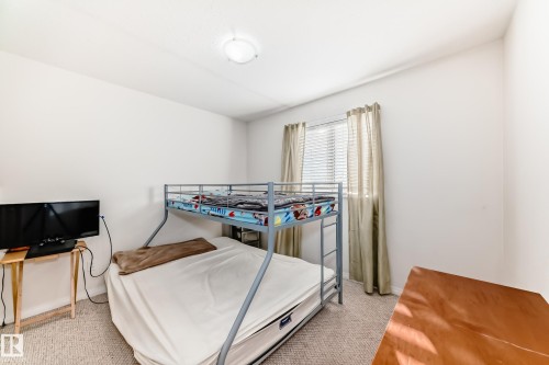16348 89 Street, Edmonton, AB - Indoor Photo Showing Bedroom