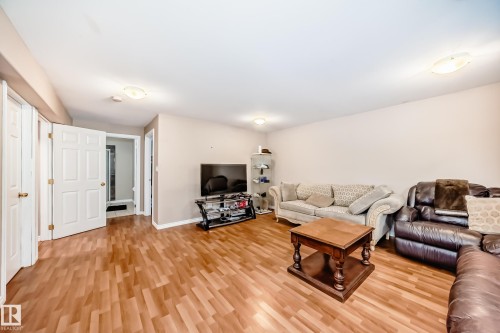 16348 89 Street, Edmonton, AB - Indoor Photo Showing Living Room