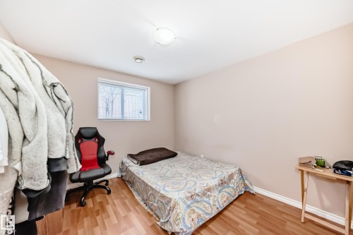 16348 89 Street, Edmonton, AB - Indoor Photo Showing Bedroom