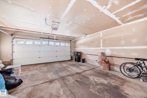 16348 89 Street, Edmonton, AB - Indoor Photo Showing Garage