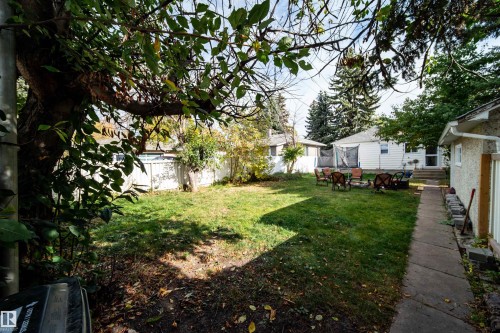 7910 75 Street, Edmonton, AB - Outdoor