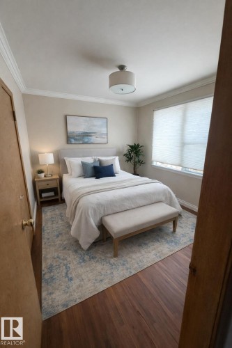 7910 75 Street, Edmonton, AB - Indoor Photo Showing Bedroom