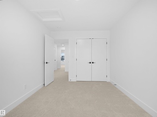 788 Cy Becker Drive, Edmonton, AB - Indoor Photo Showing Other Room