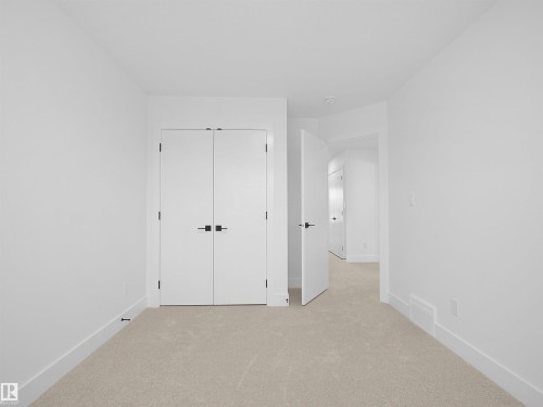 788 Cy Becker Drive, Edmonton, AB - Indoor Photo Showing Other Room