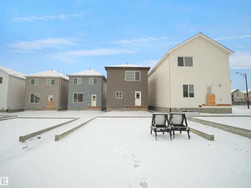788 Cy Becker Drive, Edmonton, AB - Outdoor