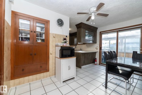 9405 110 Avenue, Edmonton, AB - Indoor Photo Showing Other Room