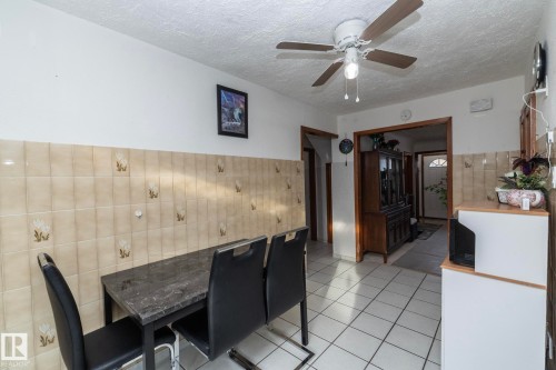 9405 110 Avenue, Edmonton, AB - Indoor Photo Showing Kitchen