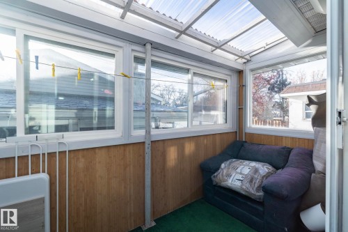 9405 110 Avenue, Edmonton, AB - Indoor Photo Showing Other Room