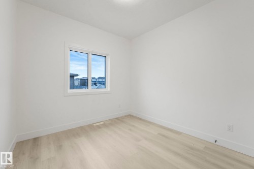 3518 42 Ave, Beaumont, AB - Indoor Photo Showing Other Room