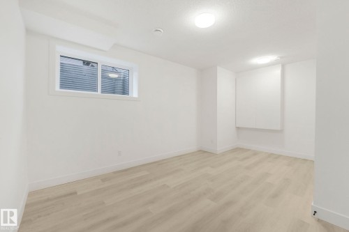 3518 42 Ave, Beaumont, AB - Indoor Photo Showing Other Room
