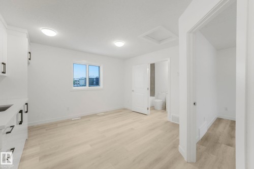 3518 42 Ave, Beaumont, AB - Indoor Photo Showing Other Room