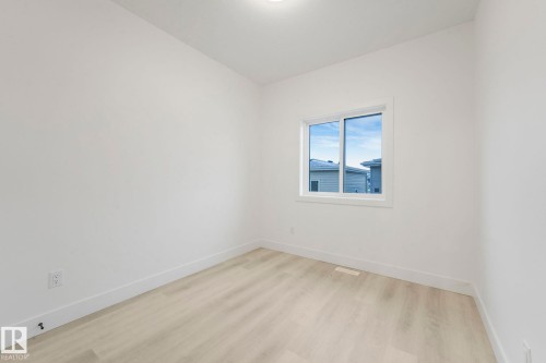 3518 42 Ave, Beaumont, AB - Indoor Photo Showing Other Room