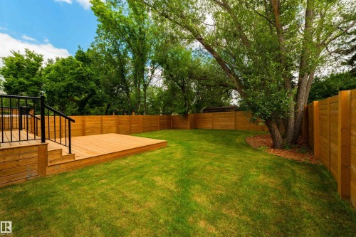 10805 60 Avenue, Edmonton, AB - Outdoor
