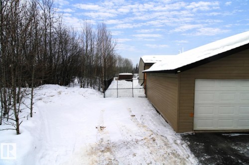2971 Townsite Crescent, Calling Lake, AB - Outdoor
