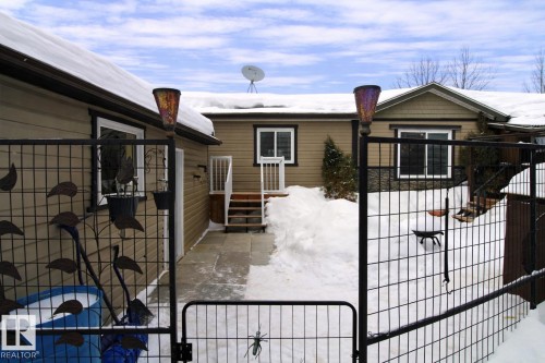 2971 Townsite Crescent, Calling Lake, AB - Outdoor
