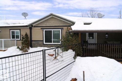 2971 Townsite Crescent, Calling Lake, AB - Outdoor