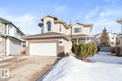 78 HIGHLAND Close  Sherwood Park, AB T8A 6C5