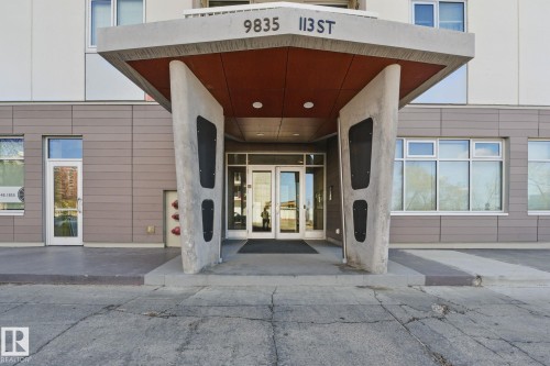 9835 113 Street, Edmonton, AB - Outdoor