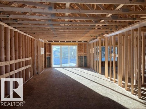 39 Elsinore Place, Edmonton, AB - Indoor Photo Showing Other Room