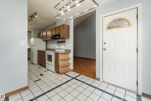 3419 48 Street, Edmonton, AB - Indoor Photo Showing Kitchen