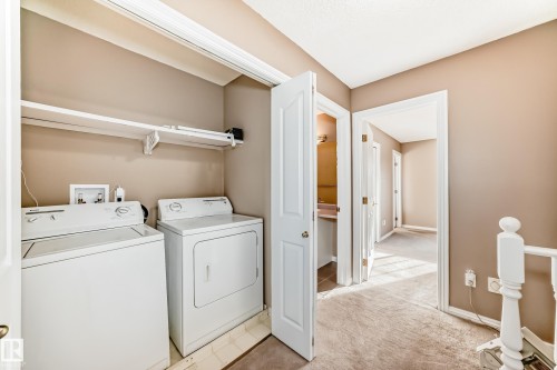 4 2419 133 Avenue, Edmonton, AB - Indoor Photo Showing Laundry Room
