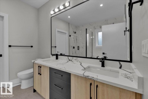 8419 Mayday Link, Edmonton, AB - Indoor Photo Showing Bathroom