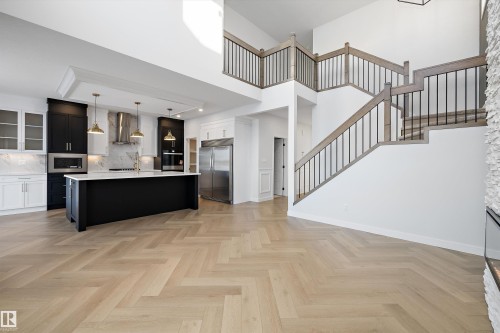 94 Chelles Wynd, St. Albert, AB - Indoor Photo Showing Kitchen