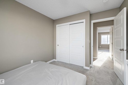 18 2072 Wonnacott Way, Edmonton, AB - Indoor Photo Showing Bedroom