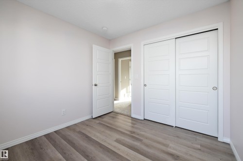 18 2072 Wonnacott Way, Edmonton, AB - Indoor Photo Showing Other Room