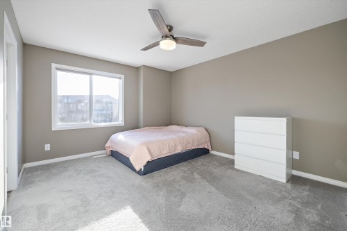 18 2072 Wonnacott Way, Edmonton, AB - Indoor Photo Showing Bedroom