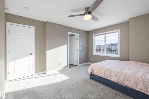 18 2072 Wonnacott Way, Edmonton, AB - Indoor Photo Showing Bedroom