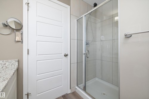 18 2072 Wonnacott Way, Edmonton, AB - Indoor Photo Showing Bathroom