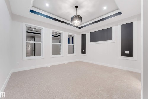 7663 Kimiwan Crescent, Edmonton, AB - Indoor Photo Showing Other Room