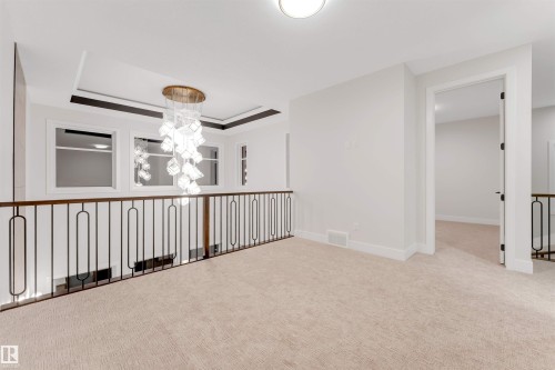 7663 Kimiwan Crescent, Edmonton, AB - Indoor Photo Showing Other Room