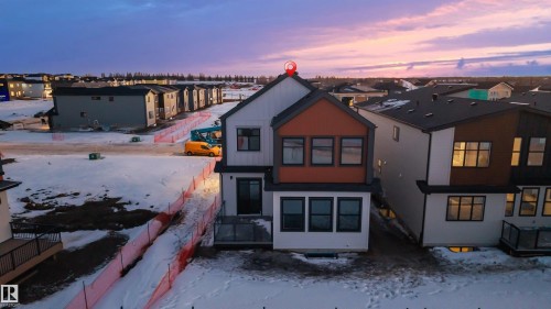 7663 Kimiwan Crescent, Edmonton, AB - Outdoor